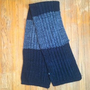 NWT Bickley + Mitchell Two-Tone Scarf, Thick Knit